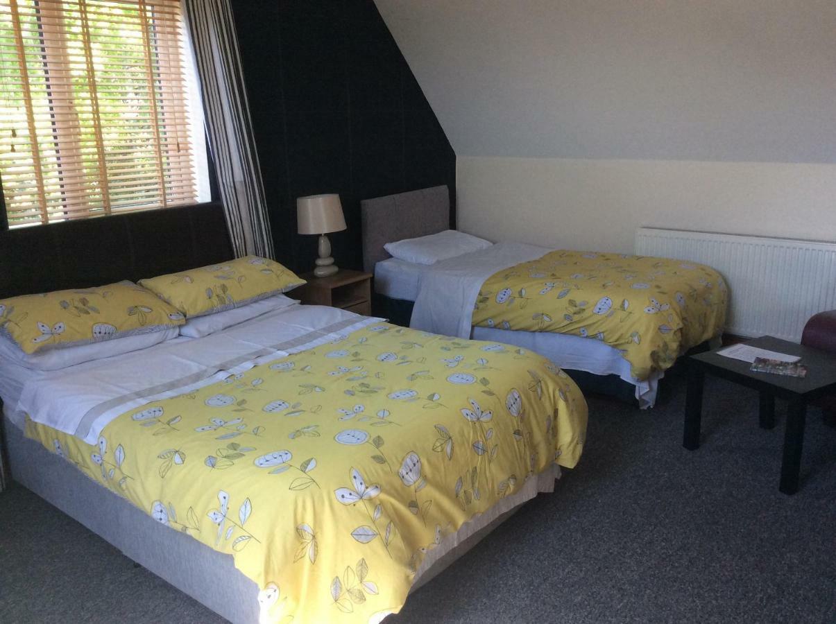 Coach House Suites Derry Extérieur photo