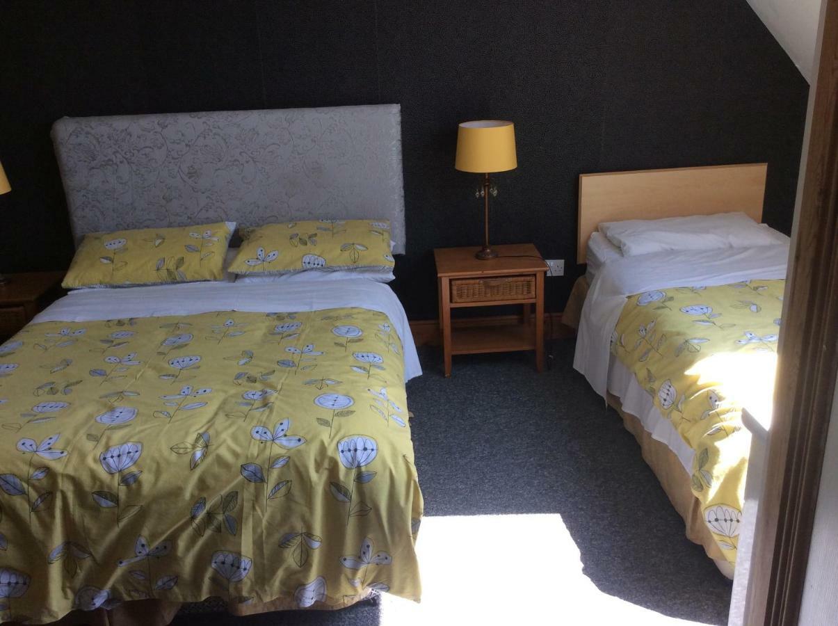 Coach House Suites Derry Extérieur photo